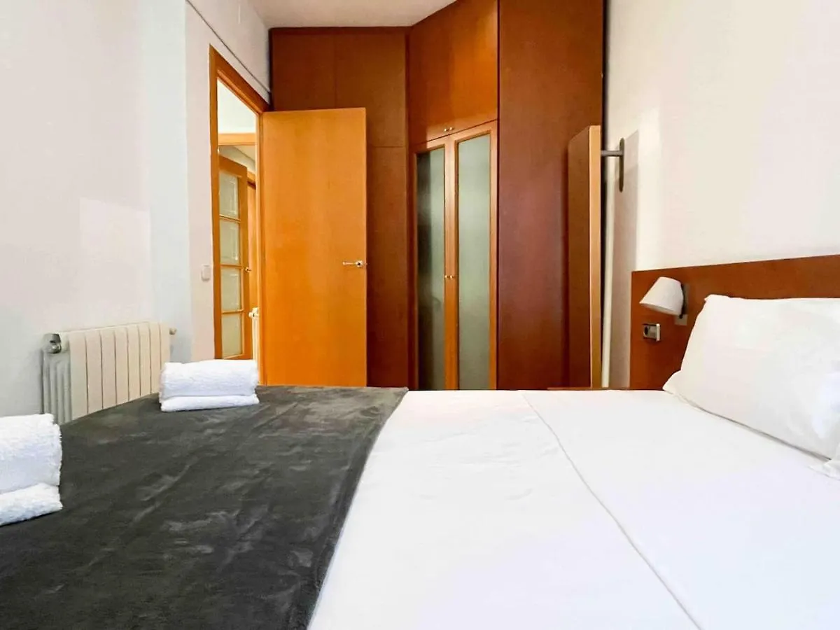 Hostourist@Bcn Apartamento Monumental Barselona Daire